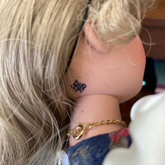 Vintage 90s Susan Wakeen Collection 14" Rapunzel Doll DOTY Winner 1997 - Picture 4 of 6